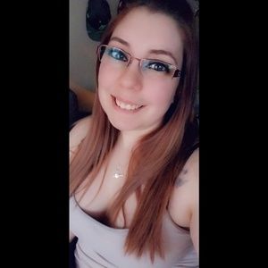 Meet your Posher, Lynette